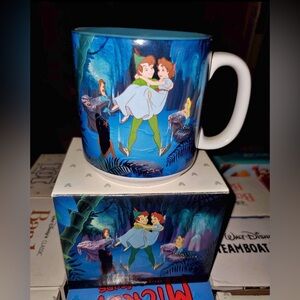Vintage Disney Mug - Peter Pan